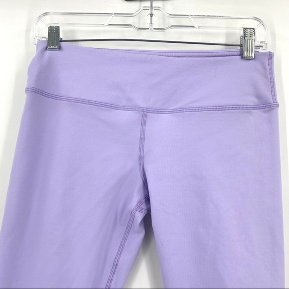 Buff bunny Camila Cropped Legging Size L in Lilac - Picture 4 of 12